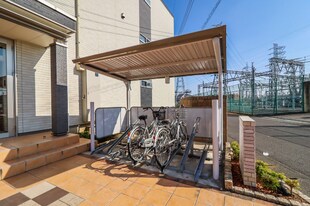 小山駅 バス10分  城北５丁目下車：停歩5分 1階の物件外観写真